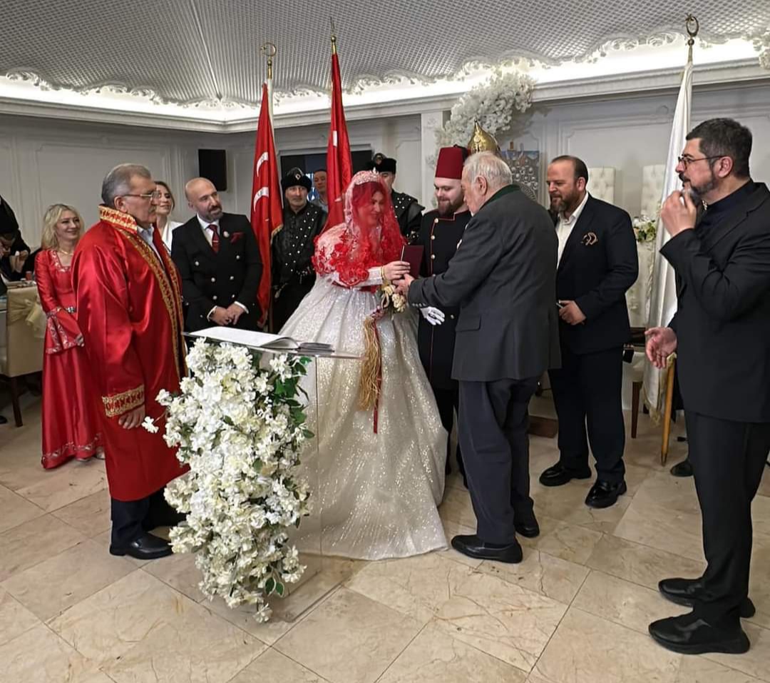 Giresunlu Başkan, Abdülhamid Han'ın torununun nikahını kıydı!