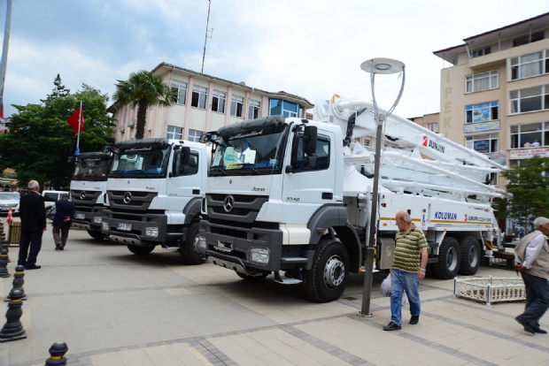 BULANCAK BELEDİYE BAŞKANI RECEP YAKAR, 'ONLAR BİZİM YAPTIKLARIMIZIN HAYALİNİ BİLE KURAMAZ'