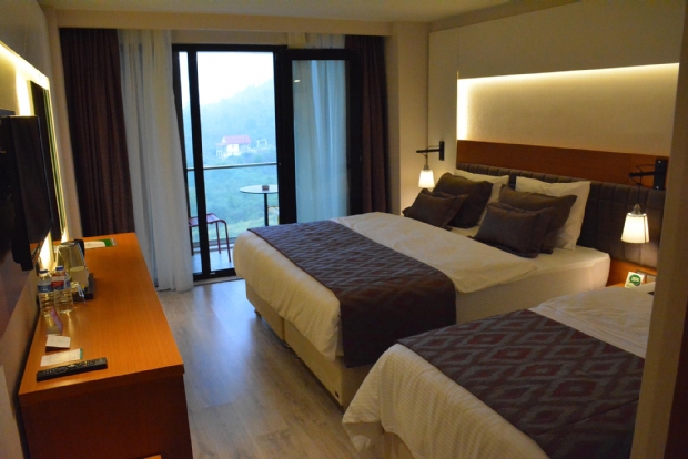 GRAND RAVZA HOTEL MÜŞTERİLERİNİ BEKLİYOR