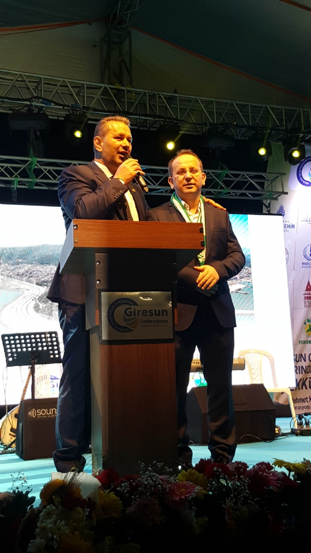 GİRESUNLULAR YENİKAPI'YI AYAĞA KALDIRDI