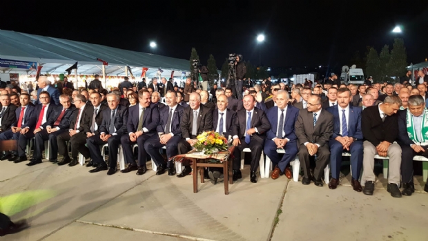 GİRESUNLULAR YENİKAPI'YI AYAĞA KALDIRDI