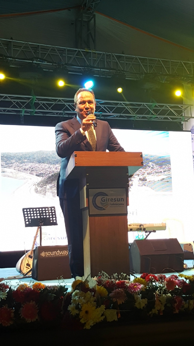 GİRESUNLULAR YENİKAPI'YI AYAĞA KALDIRDI