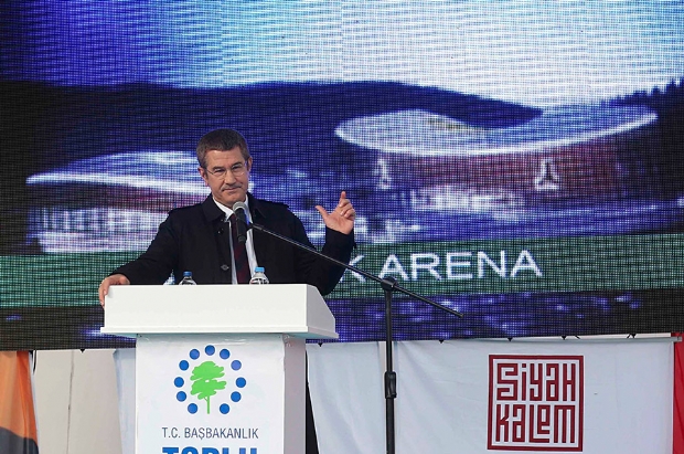 ÇOTANAK ARENA İÇİN GÖRKEMLİ TÖREN