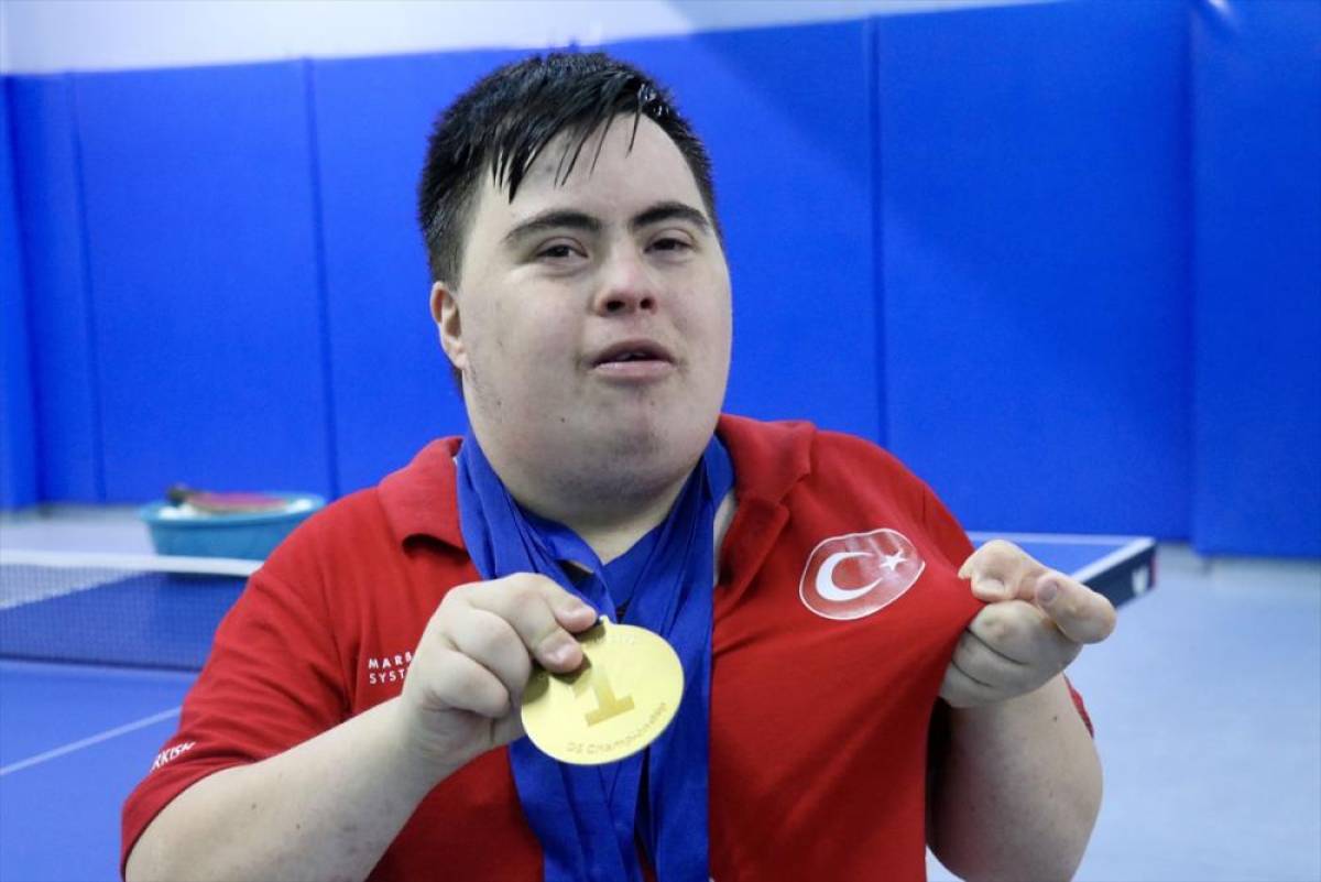 Down sendromlu milli masa tenisçilerin hedefi Dünya Şampiyonası'nda madalya