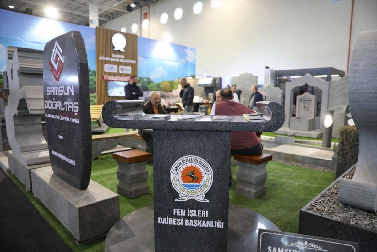 Samsun Büyükşehir Belediyesi İnşaat Fuarı'nda granitten ürettiği ürünlerini sergiliyor