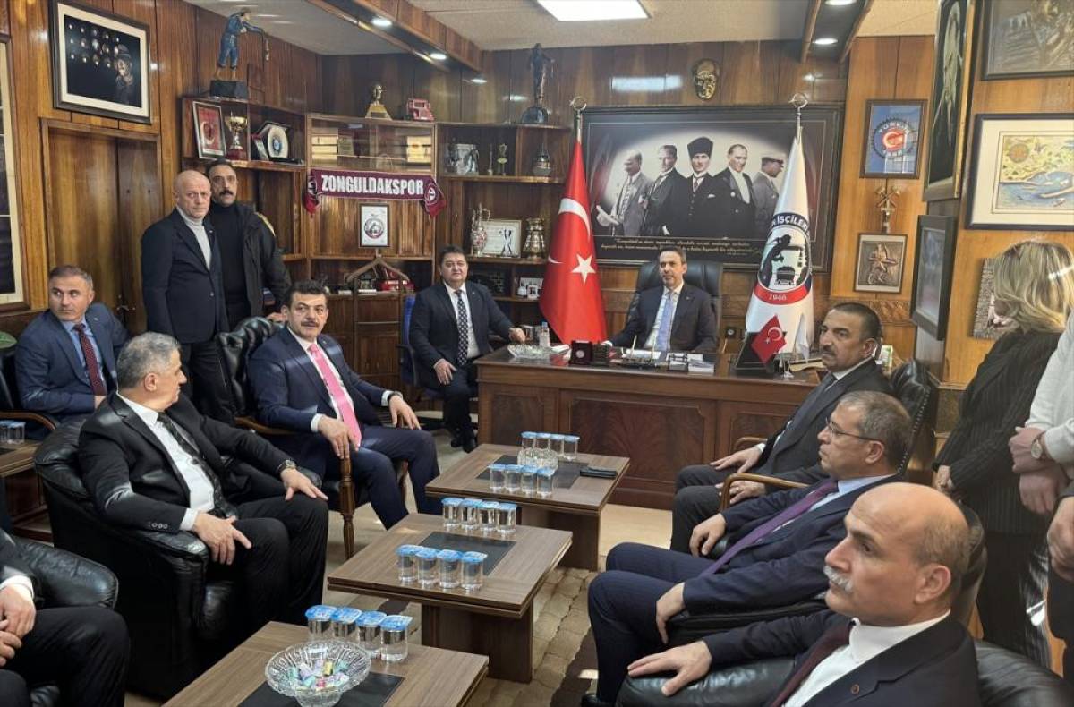Enerji ve Tabii Kaynaklar Bakanı Bayraktar, Zonguldak'ta ziyaretlerde bulundu