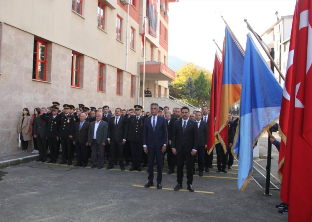 Büyük Önder Atatürk ebediyete intikalinin 87. yılında Giresun'un ilçelerinde anıldı