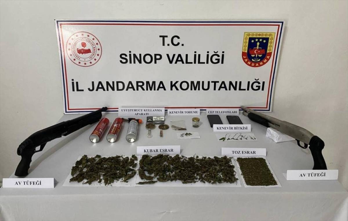 Jandarma Uyuşturucu Operasyonunda 3 Kişiyi Gözaltına Aldı!