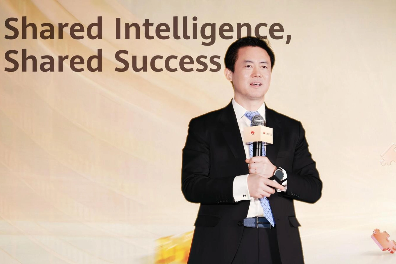 Huawei Cloud, yapay zeka &ccedil;ağında ortak başarıyı hedefleyen 2026 k&uuml;resel satış ortağı politikalarını a&ccedil;ıkladı