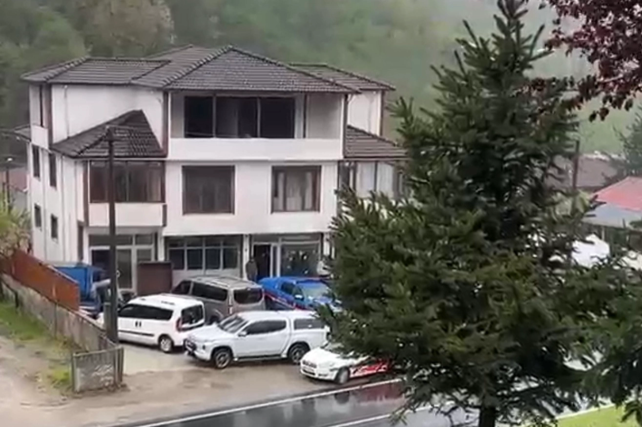 D&uuml;zce'de yaşlı kadın evinde &ouml;l&uuml; bulundu
