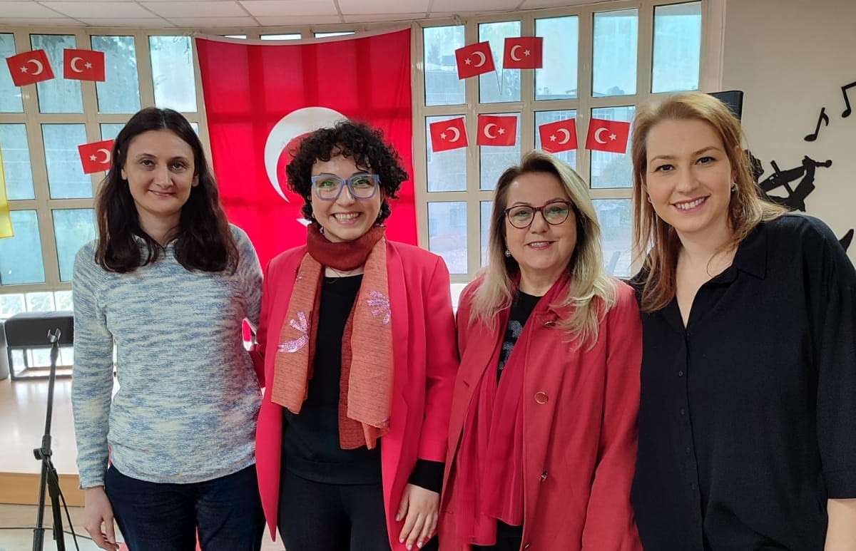 30. Uluslararası Genç Bilim İnsanları Konferansı İzmir’de