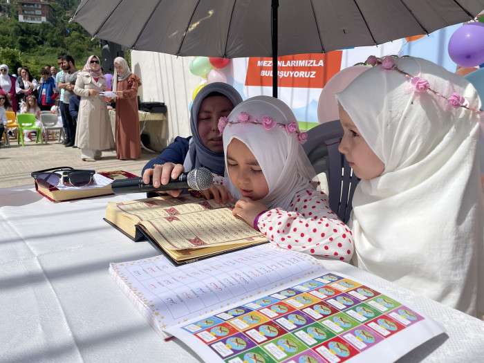Ayancık'ta Kur'an kursları 10. yıl etkinliği düzenlendi