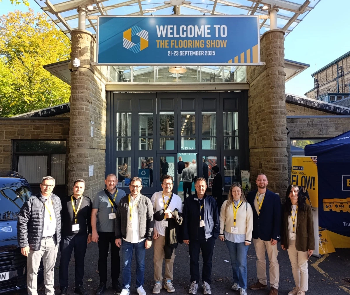 BİRLEŞİK KRAL­LIK TARİHİ BİNA­LA­RI, CAMİLERİ TÜRK HA­LI­LA­RIY­LA DÖ­ŞE­NECEK