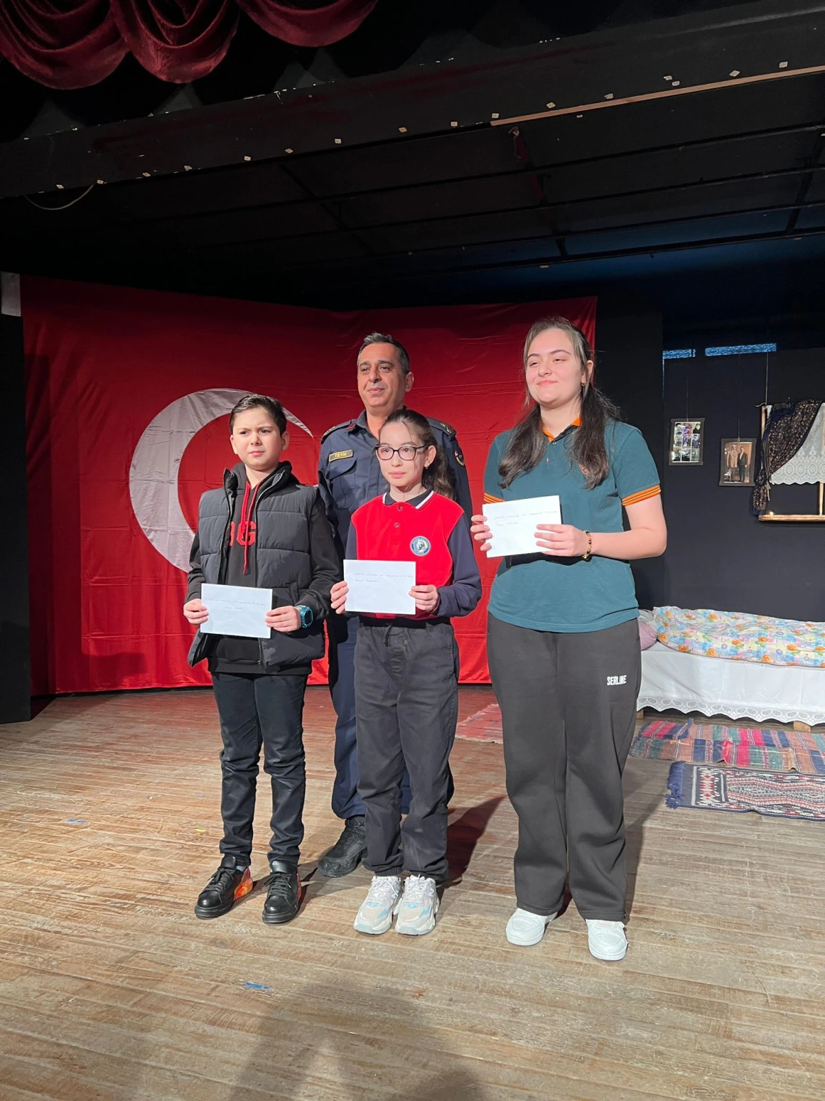 Bulancak İstiklal Ortaokulu&rsquo;ndan Şiir Yarışmasında B&uuml;y&uuml;k Başarı