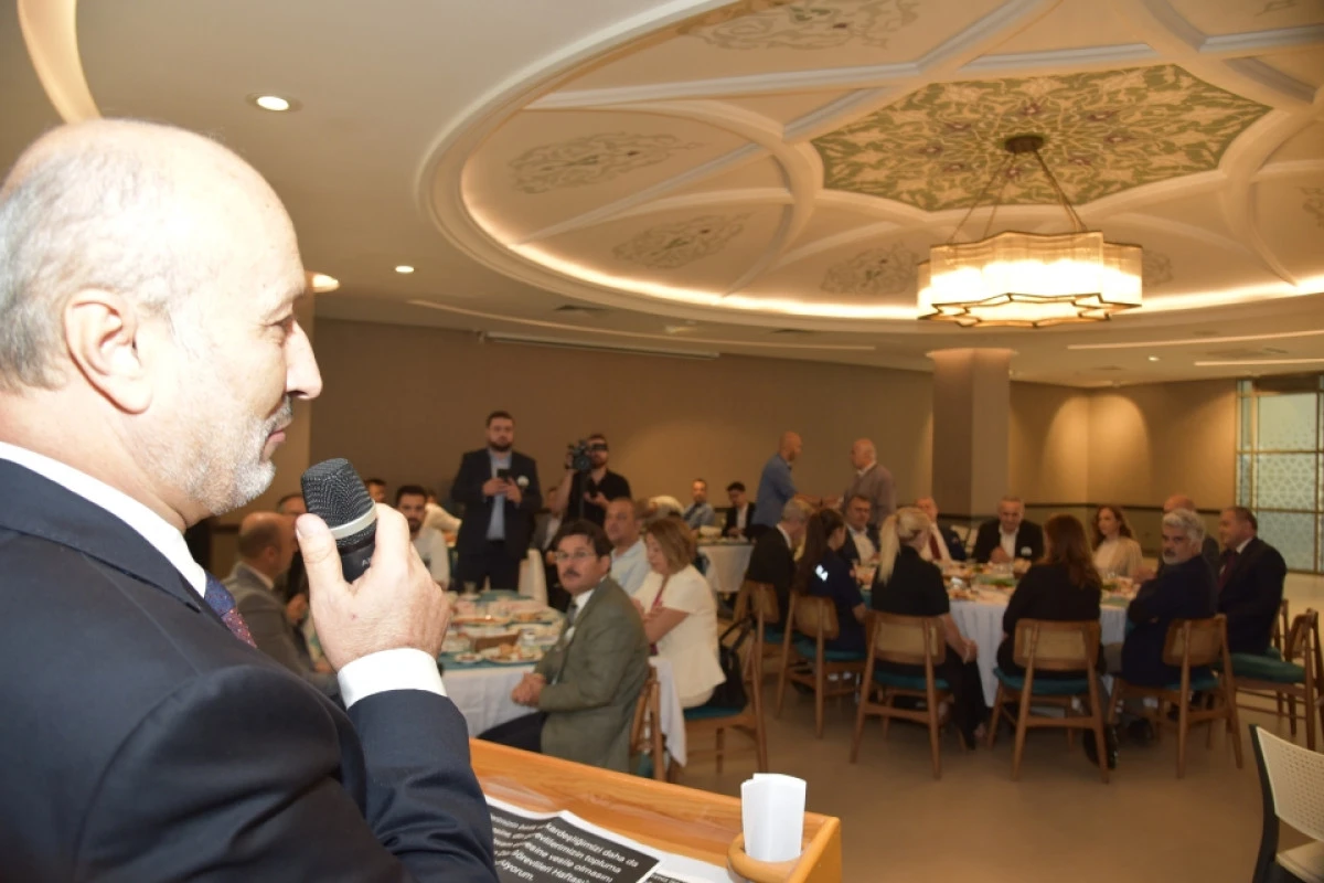 CAMİLER VE DİN GÖREVLİLERİ HAFTASI’NDA GAZZE’DEKİ SOYKIRIM KINANDI