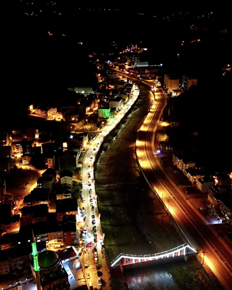 Çıtlakkale, Sönmez Caddesi de artık ışıl ışıl