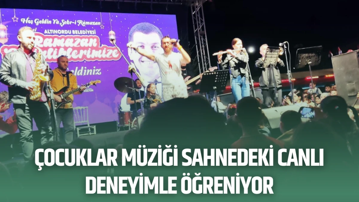 &Ccedil;ocuklar M&uuml;ziği Sahnedeki Canlı Deneyimle &Ouml;ğreniyor