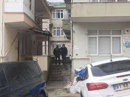 Düzce'de bir kişi evinde tüfekle vurulmuş halde ölü bulundu