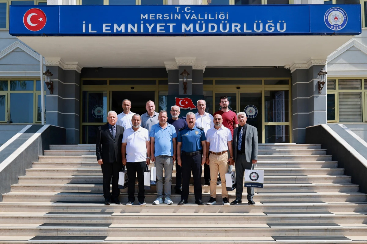 Emniyet M&uuml;d&uuml;r&uuml; Aktaş vefakar meslektaşlarını makamında ağırladı