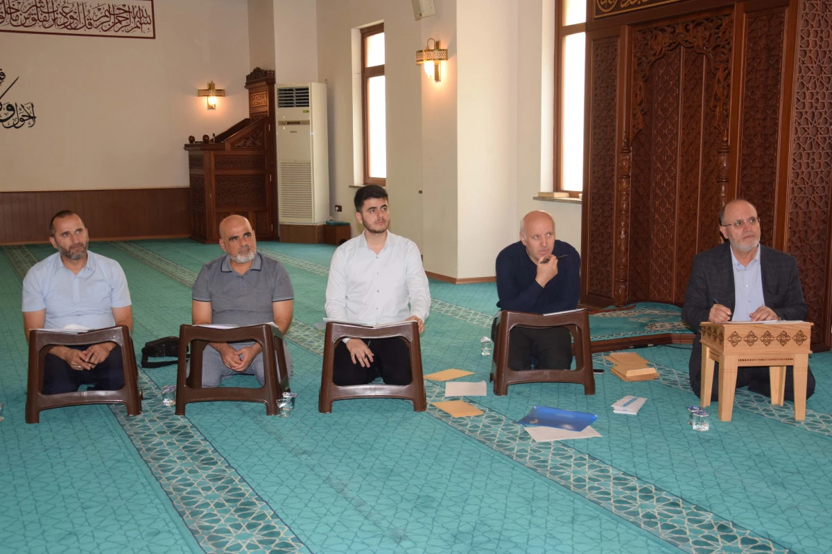 Giresun'da din g&ouml;revlileri b&ouml;lge finali i&ccedil;in yarıştı