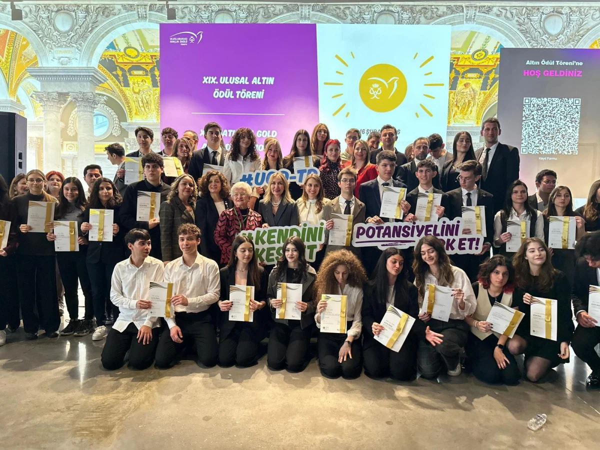 İzmir &Ouml;zel KOSBİ MTAL b&uuml;y&uuml;k başarı elde etti