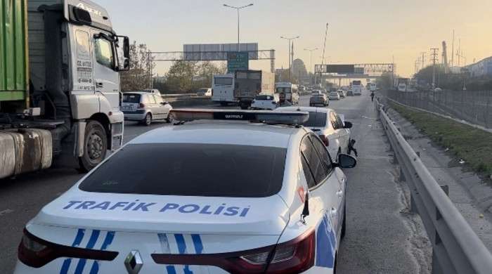 Kocaeli'de otomobilin çarptığı yaya öldü