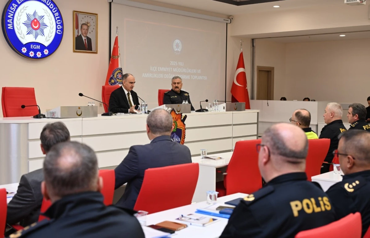 Manisa&rsquo;da halkın huzur ve g&uuml;venliği &ouml;n planda