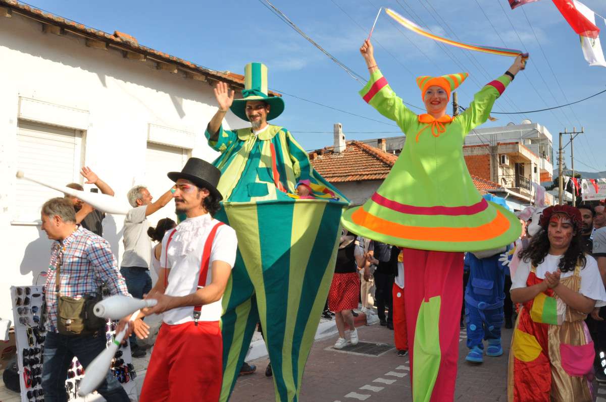 Menemen  14. Festivaline Hazırlanıyor