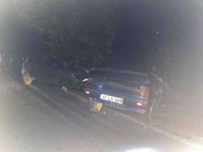 Zonguldak'ta cenaze yolunda kaza yapan otomobildeki kadın öldü