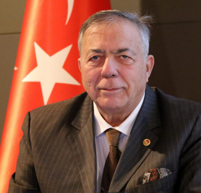 Prof. Dr. İbrahim Öztek